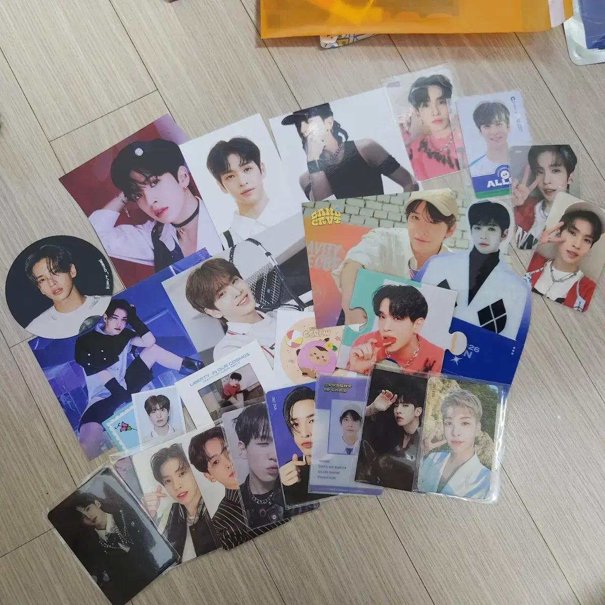 

CRAVITY Коллекция официальных товаров Аллена