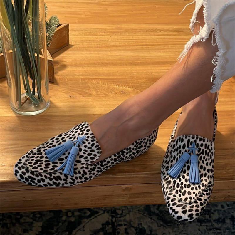 Fashion Shoes Woman 2025 Fringe Round Toe Mixed Colors Autumn Loafers With Fur Shallow Mouth Casual Female Sneakers Low Heels New Tassel