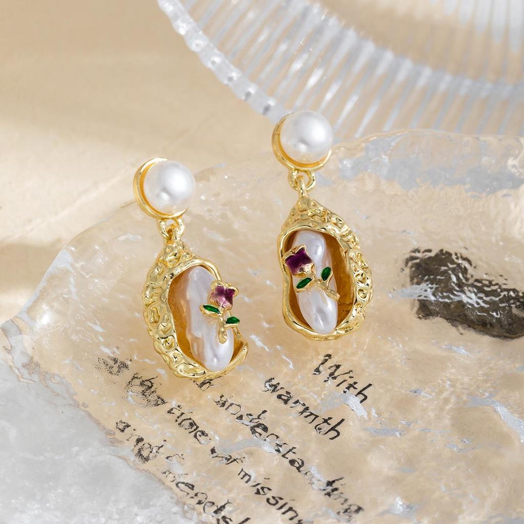 Retro Silver Needle Pearl Flower Stud Earrings – Vintage Oil Painting Dangle Design