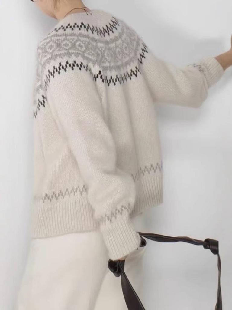 Women's Fair Isle Retro Cashmere Cardigan: Round Neck, Jacquard Sweater Coat, Loose Knit Top