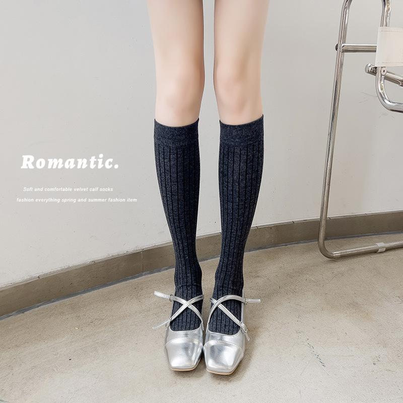 Damen Frühling und Sommer Einfarbig Vertikale Rippe Dünn Atmungsaktiv Lange Beinsocken