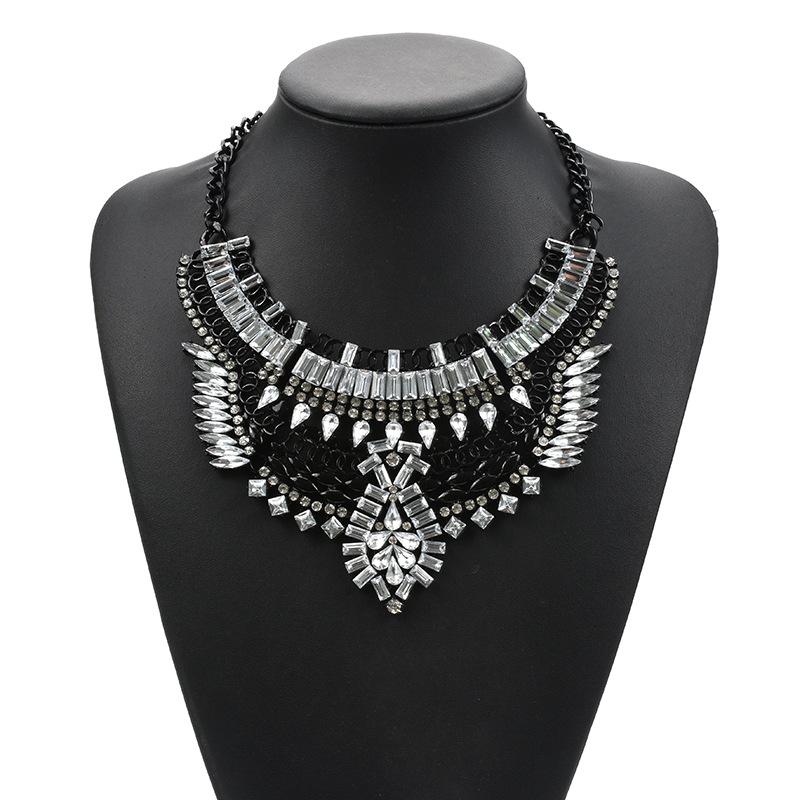 Necklace, Popular Retro Alloy Short Necklace Crystal Accessory For Women