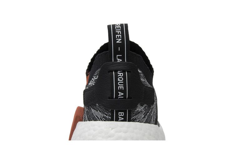 Men's Sneakers adidas NMD R2 Black White Future Harvest Core Black/Core Black/Footwear White
