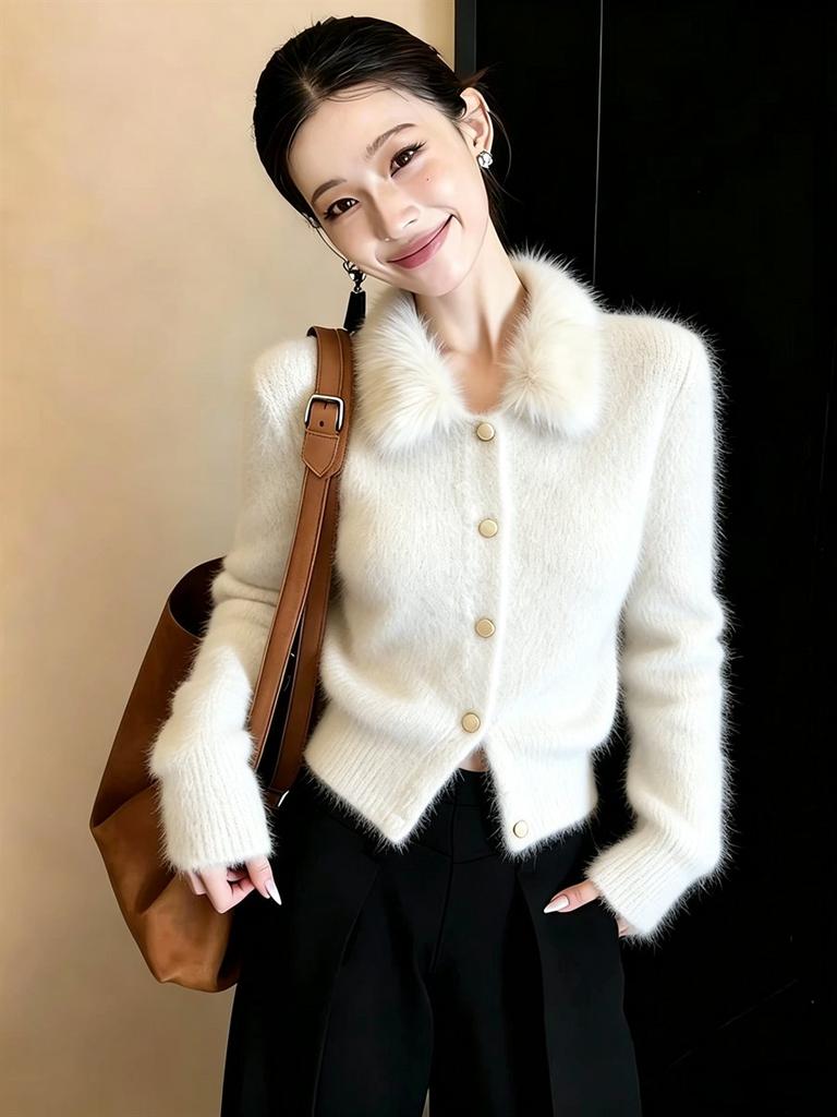 2026 Winter Faux Fur Collar Sweater Knit Cardigan Women's French Style Short Jackets Elegant Fashion Slim Fit Sweaters Ladies Winter Warm Coat Top