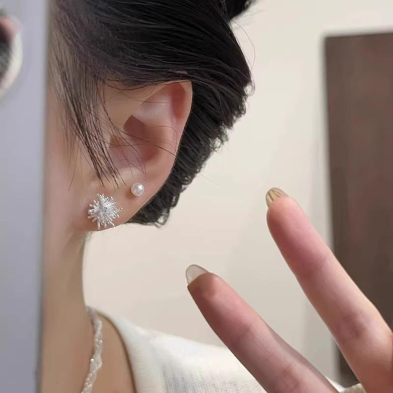 Silver Needle Pearl Earrings Set - Luxury Style, Elegant and Simple Earrings for The Earlobe