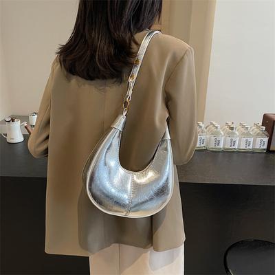 This Year's Popular Bag Women's 2025 New Fashion High-end Sense Foreign Style Shoulder Underarm Bag Retro Versatile Messenger Bag