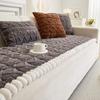 Light Luxury Tafu Velvet Sofa Cushion, Winter Model, High-End Thickened Steamed Bread Cushion, Sofa Cover, Non-Slip.