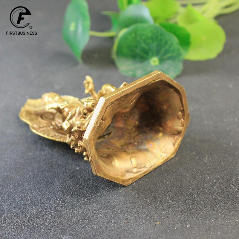 Antique Copper Tibetan Buddhism Holding Sword Manjushri Bodhisattva Buddha Riding Mythical Beast Statue Crafts Desktop Ornaments