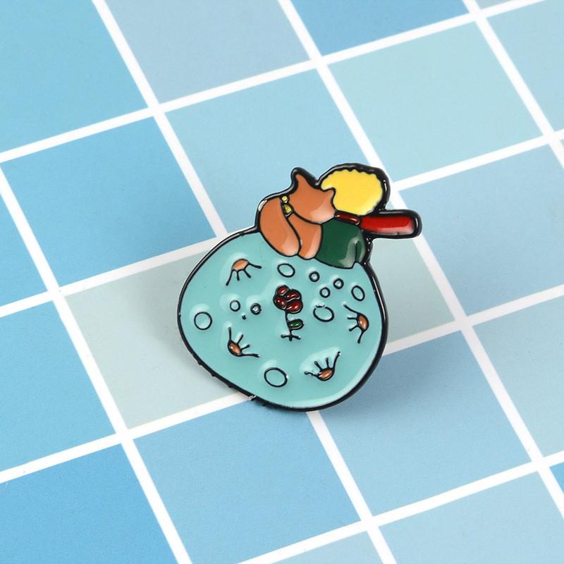 Blue Enamel Unique Cartoon Character Brooch Pin Stylish Alloy Badge For Wear Unisex