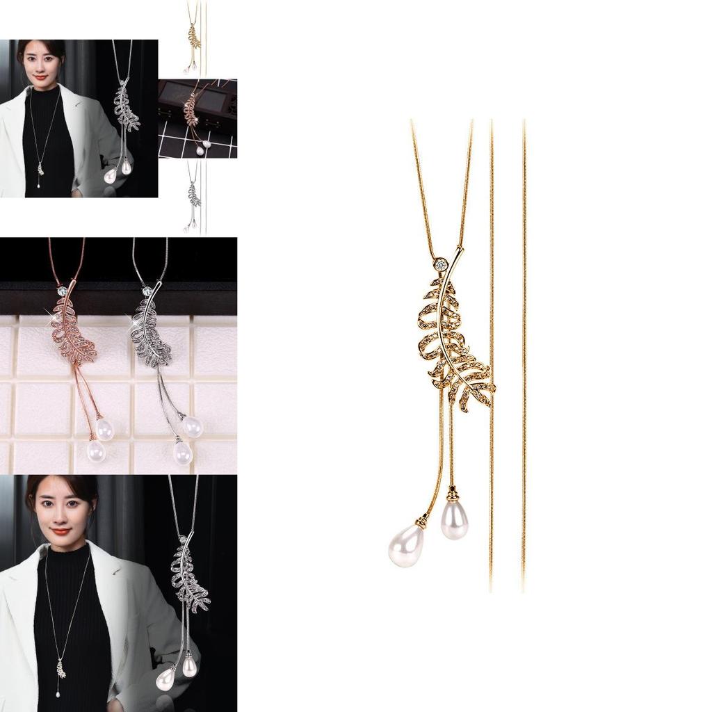 Modische geometrische Titanstahl-Halskette mit einzigartigen Feder- und Perlenakzenten