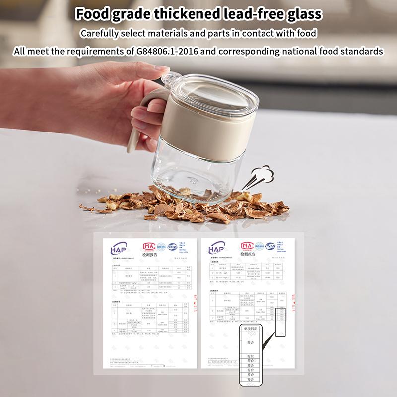 Jednoduchá lehká luxusní kořenka s lžičkou, zesílené bezolovnaté sklo potravinářské kvality, průhledný vyklápěcí design, pohodlná rukojeť