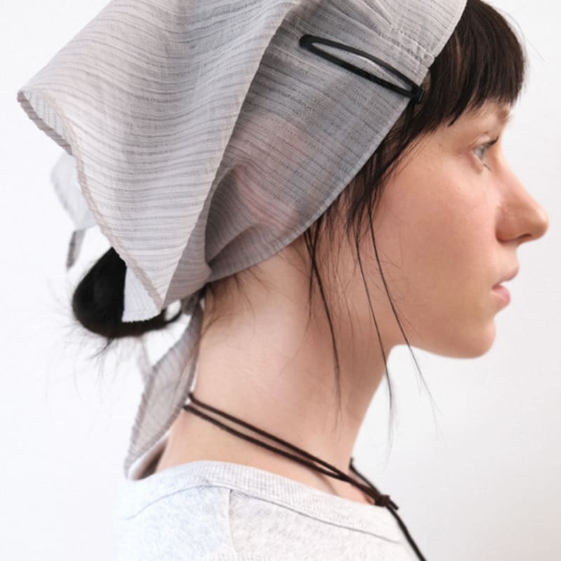 

ne Page Stripe Pin-Tuck Scarf (light grey) LIGHT GREY