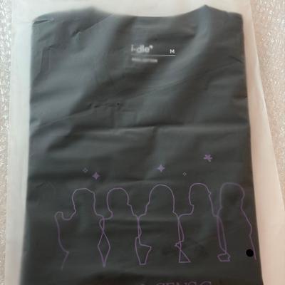 [USED] I-dle Exhibition Limited Edition CITY of SENSE T-shirt, Size M