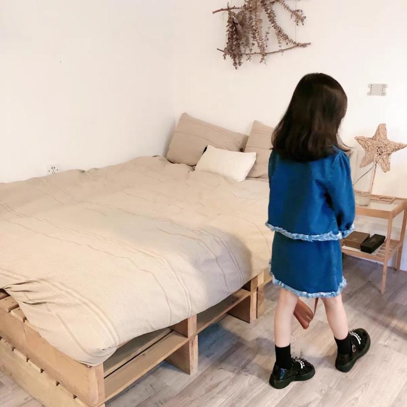 Gonna da bambina Abito da bambina in due pezzi Autunno Comoda giacca di jeans con nappa temperamentale