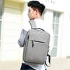 Ce sac à dos est un sac à dos d'ordinateur portable polyvalent pour les voyages d'affaires pour hommes.