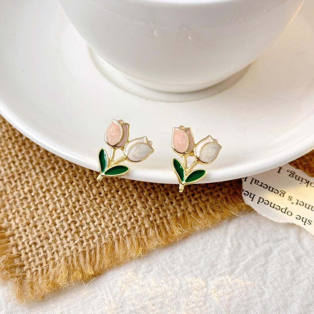 High-Grade Green Floral Pearl Earrings - Silver Needle Lily of the Valley and Tulip Design