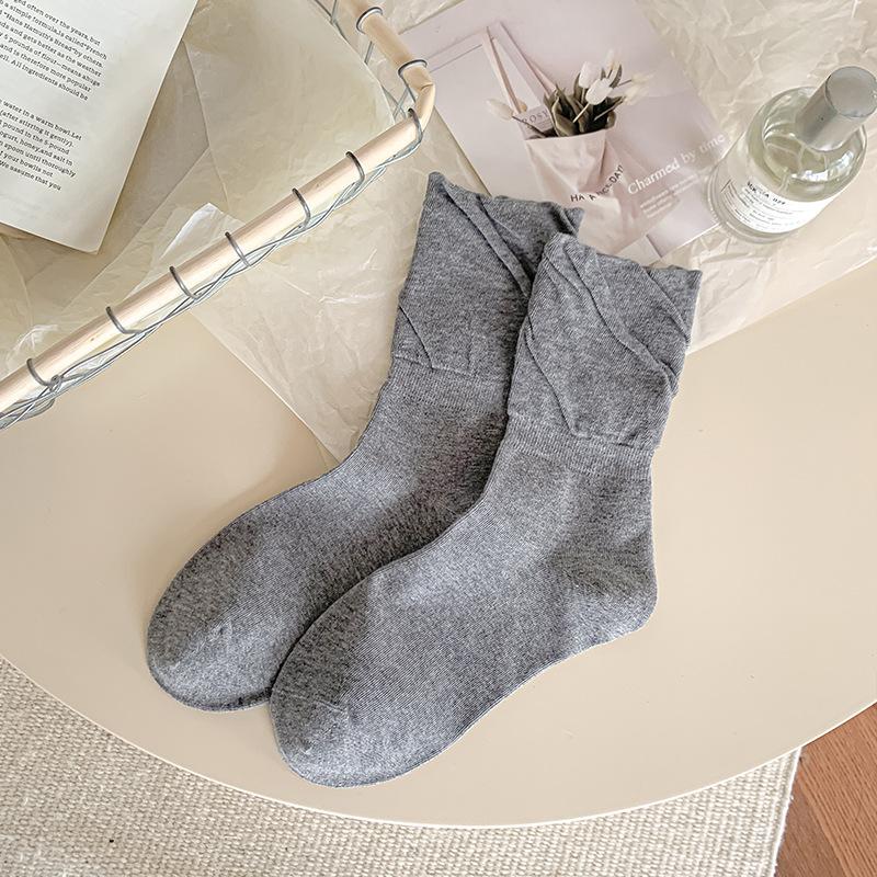 

Female Autumn New Sweet Pure Color All Match Bubble Mouth Boneless In The Tube Pile Socks 1 pair темно серый