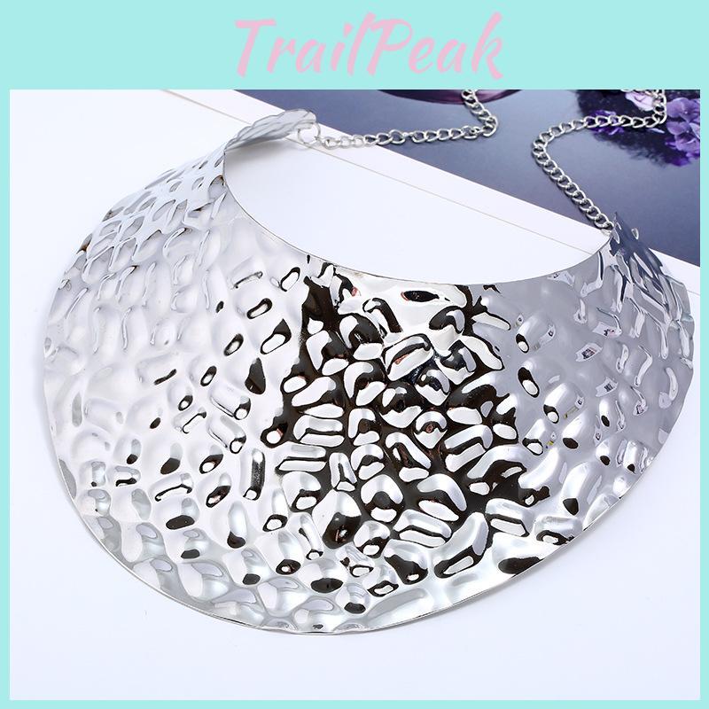 Fashionable Colorful Embossed Metal Disc Design Women Necklace For Punk Rock And Artistic Style Events