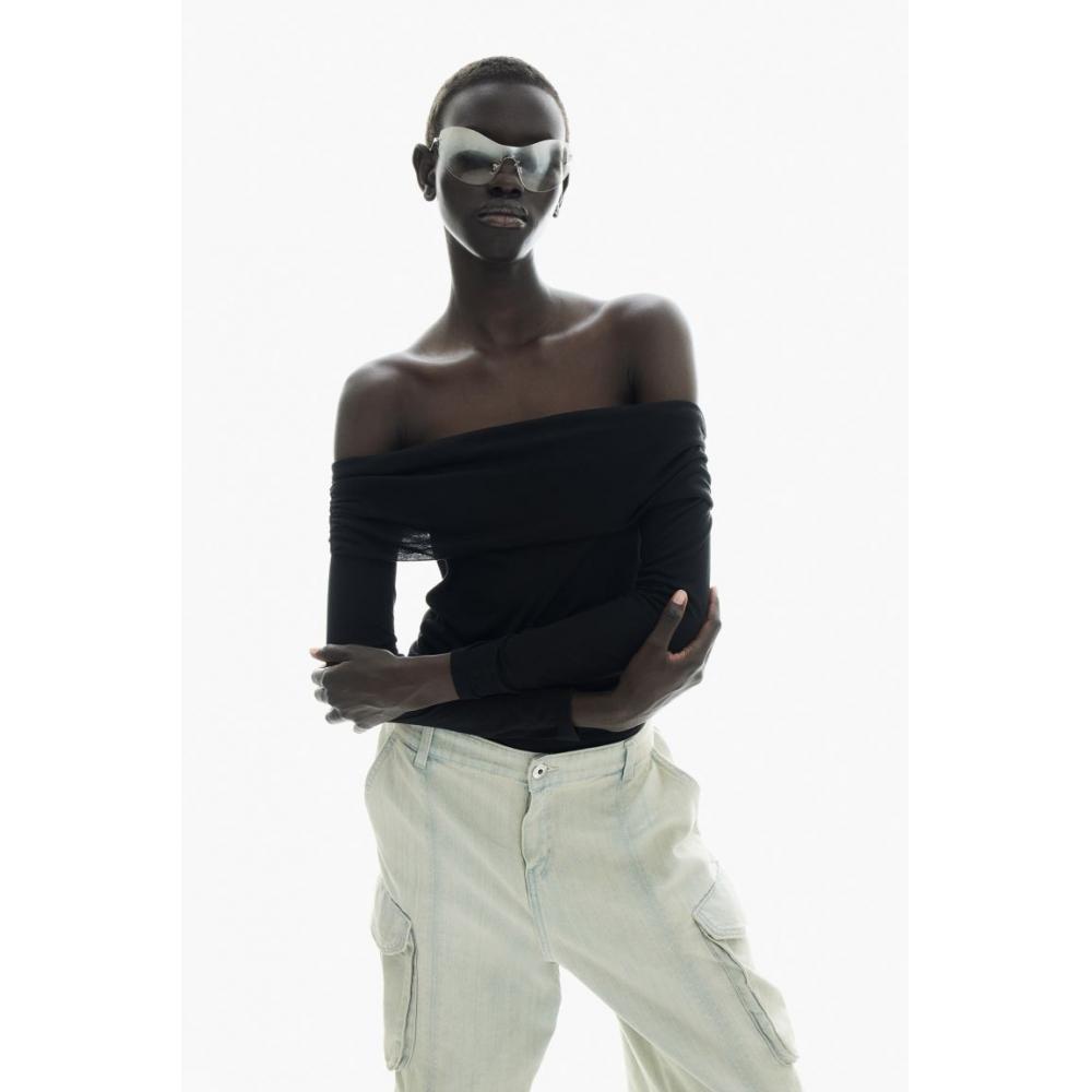 

Прозрачный топ с открытыми плечами HM, черный