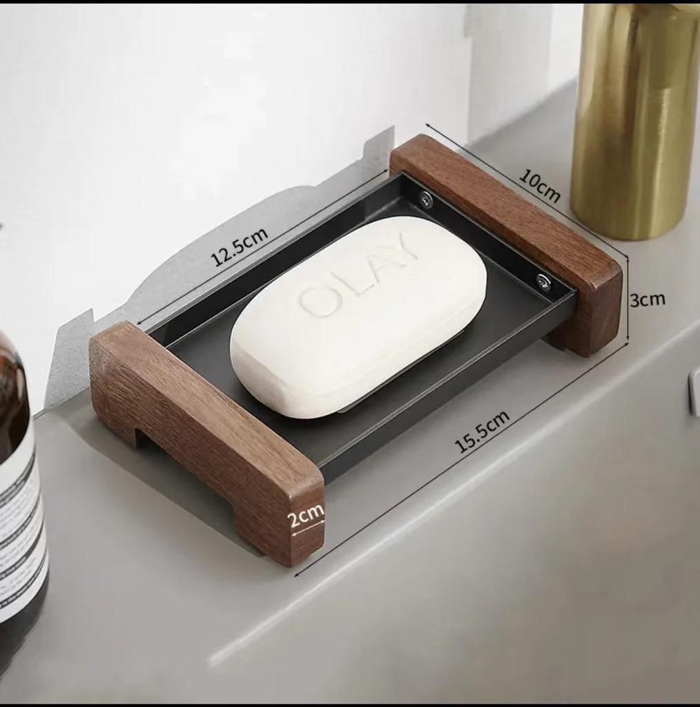 Nordic Solid Wood Light Luxury Towel Rack Bathroom Towel Shelf  Perforated Wall Mounted Towel Shelves Bathroom Accessories