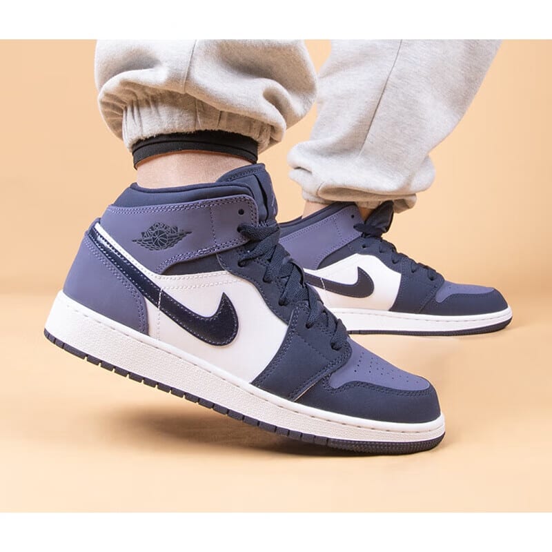 Jordan 1 Szlifowany Fioletowy GS 554725-445