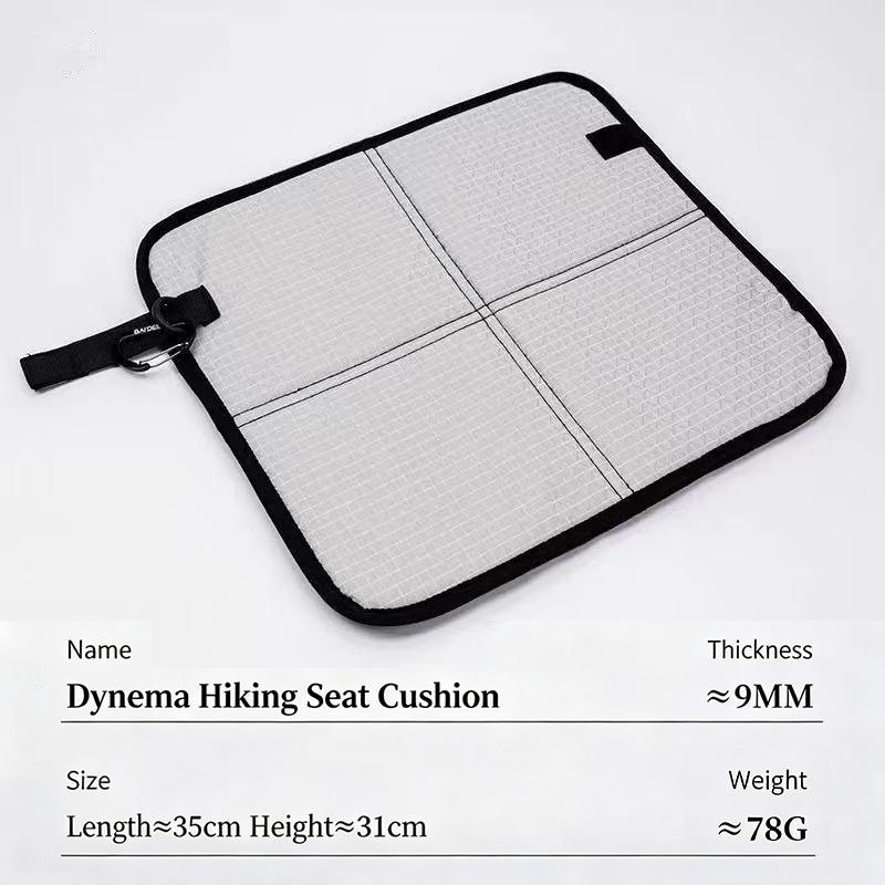 Folding Picnic Mat Waterproof Outdoor Cushion Thickened Moistureproof For Hiking Beach Camping