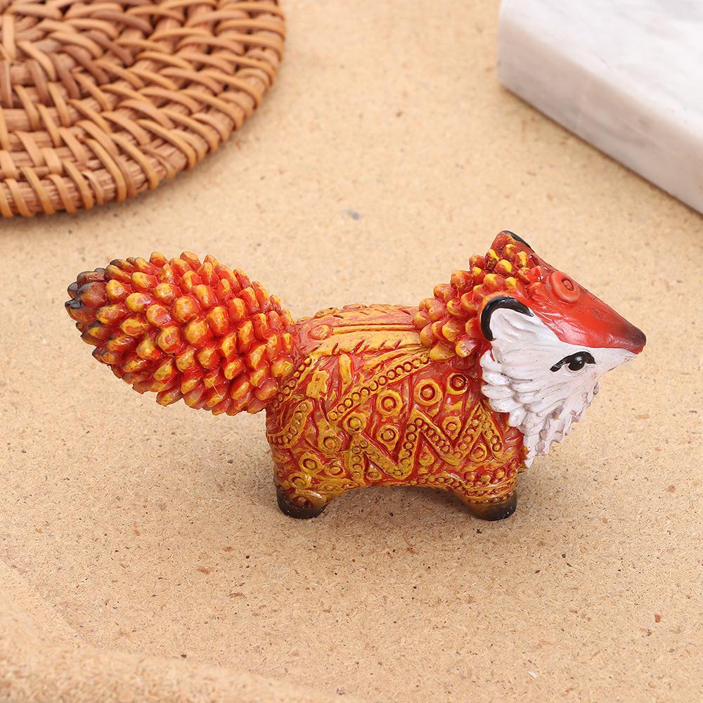 Animal Resin Crafts Ornaments Totem Fox Miniature Figurine Desktop Decorations Fox Totem Statue