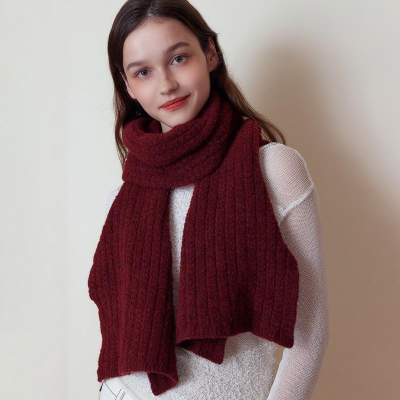 Wool solid color knitted scarf for men and women in winter British retro warm thickened college style couple wool scarf