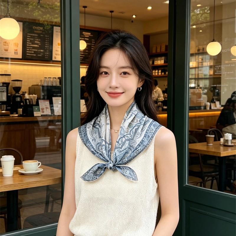 Old Money Style Retro Paisley Silk 61 Square Scarf 111 Mulberry Silk Georgette Curled Silk Scarf Temperament Versatile Cover