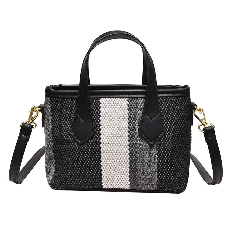 Fashion Handbag Simple Vertical Stripe Large Capacity Bag Casual Trendy Light Shoulder Messenger Bag