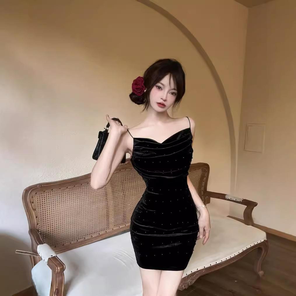 Celebrity temperament velvet suspender dress women's summer atmosphere waist thin bright diamond tube top hip short skirt