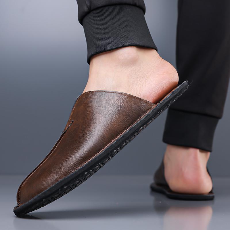 Herren Pantoffeln Handgemacht Einfache flache Sandalen Braunes Leder Schwarze Sommer Römische Sandalen Geschlossene Zehen Strand Schuhe Übergröße