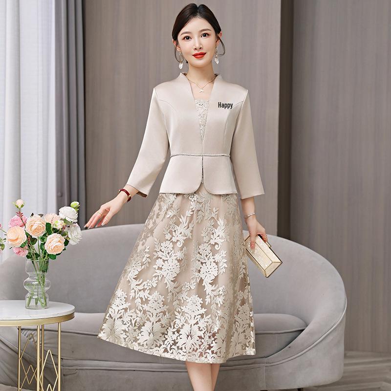 YQWL5656 Autumn/Winter 2025 Slimming Mother-in-Law Wedding Toast Dress - Elegant and Youthful Style