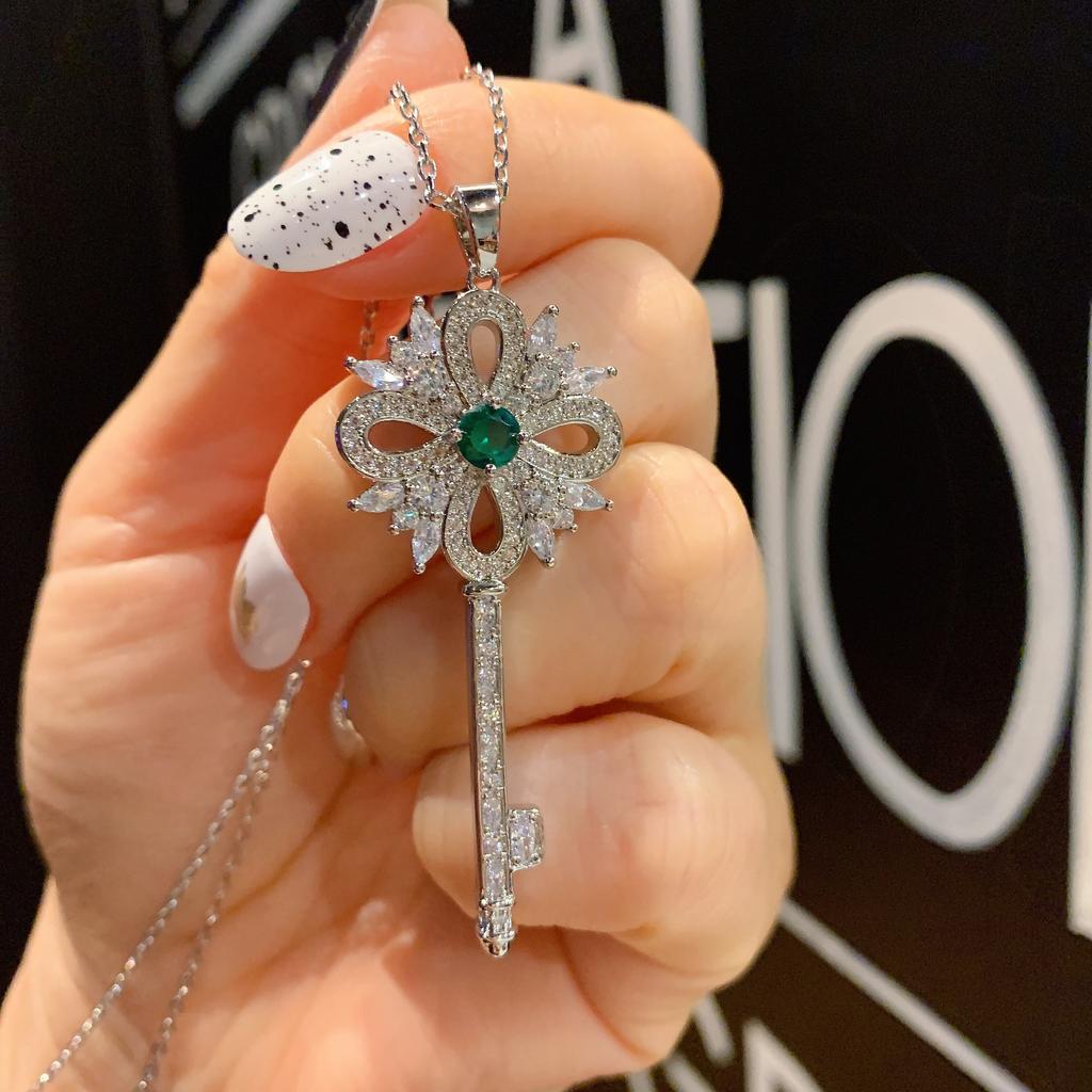 Copper-Plated Real Gold Necklace Simulation Ruby Necklace Emerald Key-Shaped Pendant Exquisite Diamond-Set Necklace Women