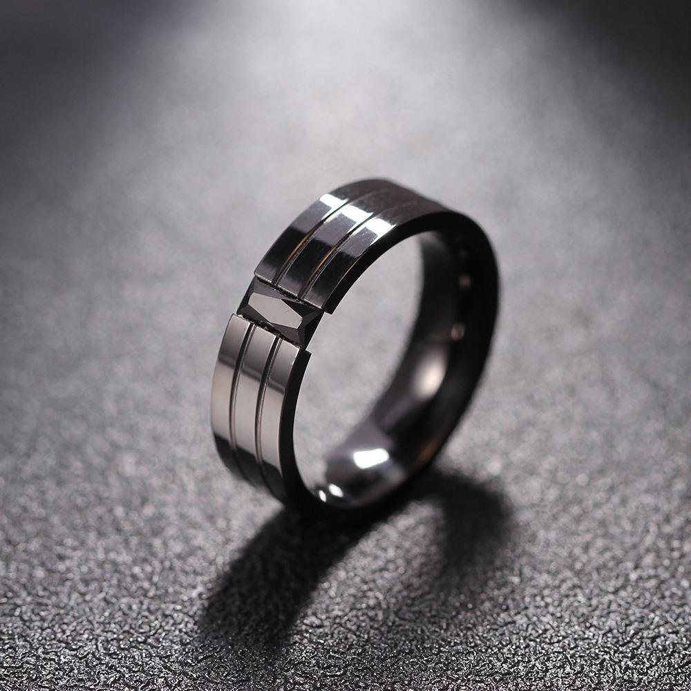 22MM Diamond-Accented Black Stainless Steel Versatile Ring Size 8 чёрный