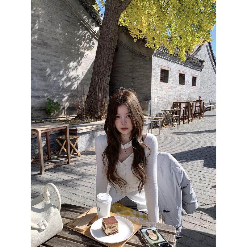 

Sasaouni Two-Color Knitwear Bottoming Shirt Women s Fall and Winter New Arrival Slim Fit Inner Wear Halterneck Chic Tops White S