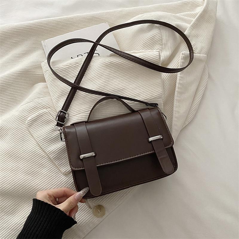 

Textured small black bag women s winter new versatile small variance shoulder bag messenger bag Cambridge bag