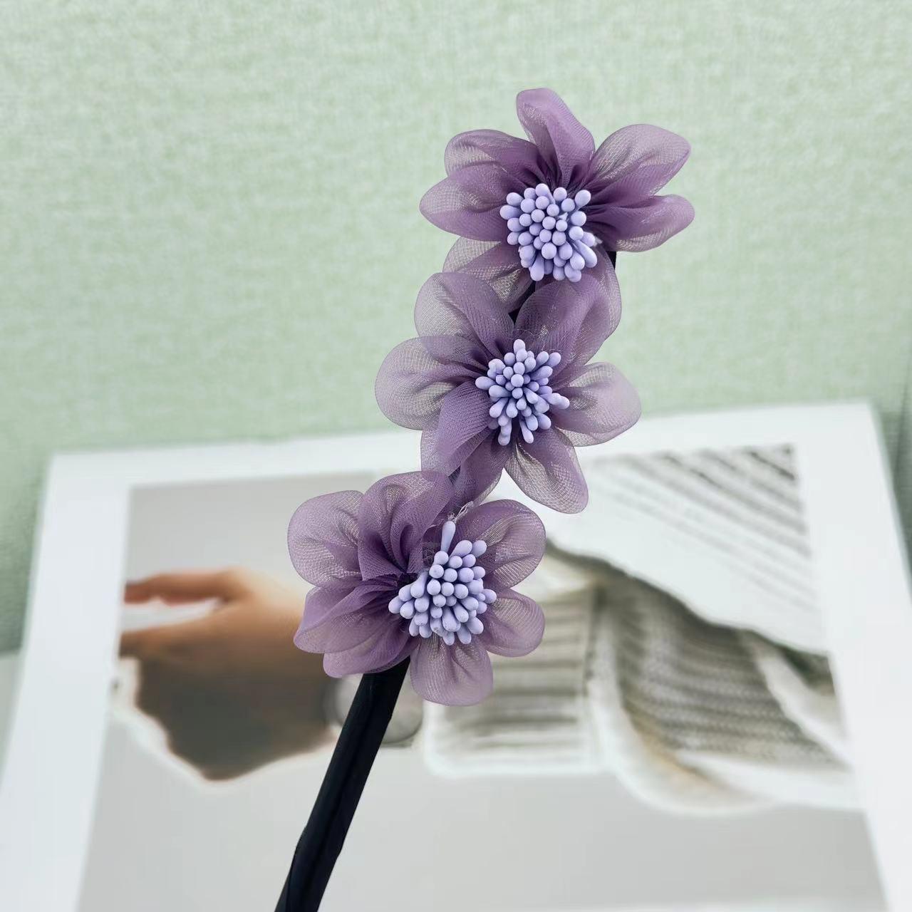 

Універсальна пов язка для волосся з квітами з органзи та бігуді фіолетовий