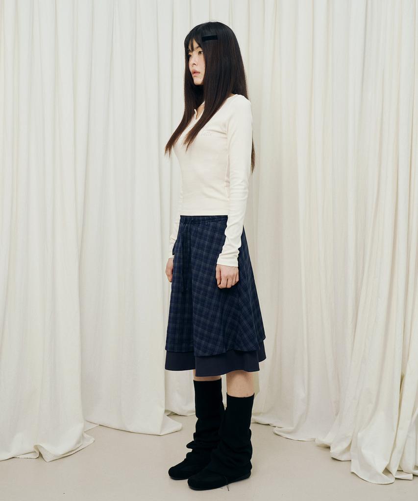 Mihebeu Check Pocket Midi Skirt Navy