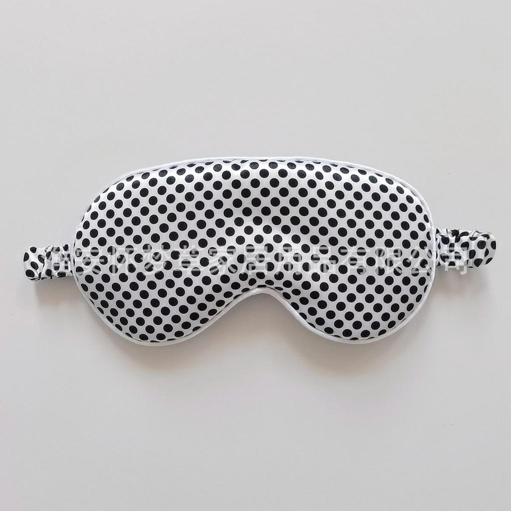 Seidenaugenmaske mit Leopardenmuster und Zubehörset: Enthält Kissenbezug, Haarband, Stirnband und lichtundurchlässige Schlafmaske.