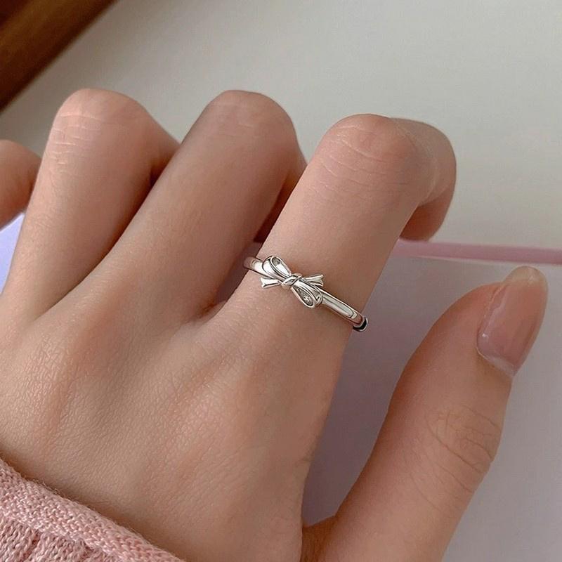 Sweet Bow Index Finger Rings For Women Mini Bowknot Design Simple Plain Opening Ring Gift For Girl Jewelry Accessories
