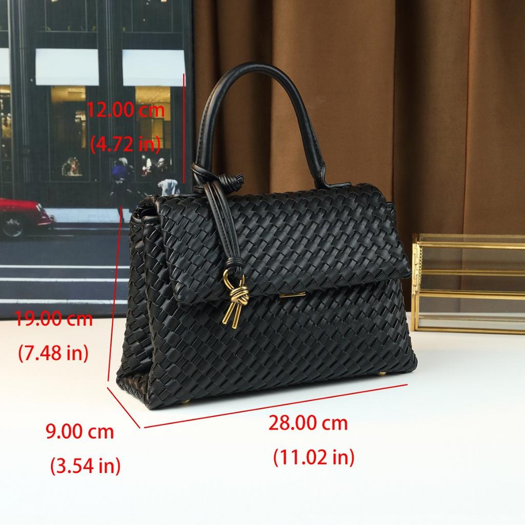 Niche Design Hand-Woven Women'S Bags, Simple Atmosphere, Commuting Briefcase, Casual Versatile Handbag, Small Square Bag