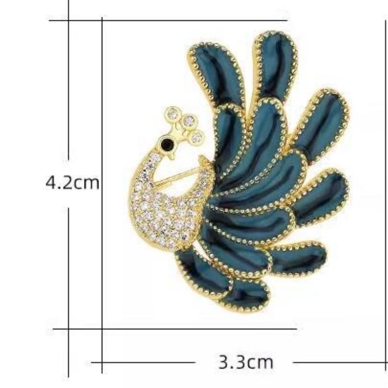 Colorful Retro Peacock Brooch Creative Animal Pin Dazzling Unique Jewelry Accessories Party Daily Decoration Gift