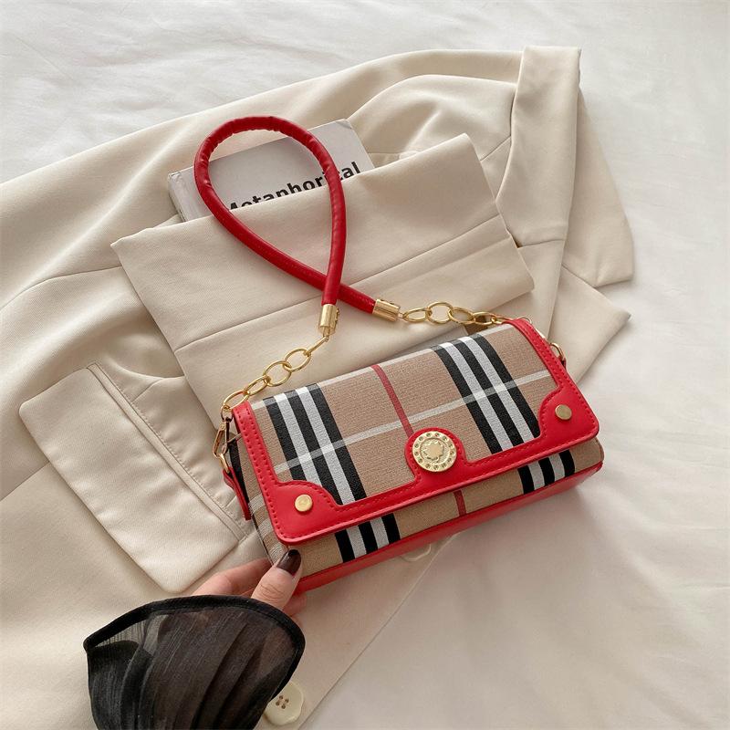 

New bag women s fashion messenger bag niche underarm bag summer high-end women s 2025 niche plaid small square bag красный