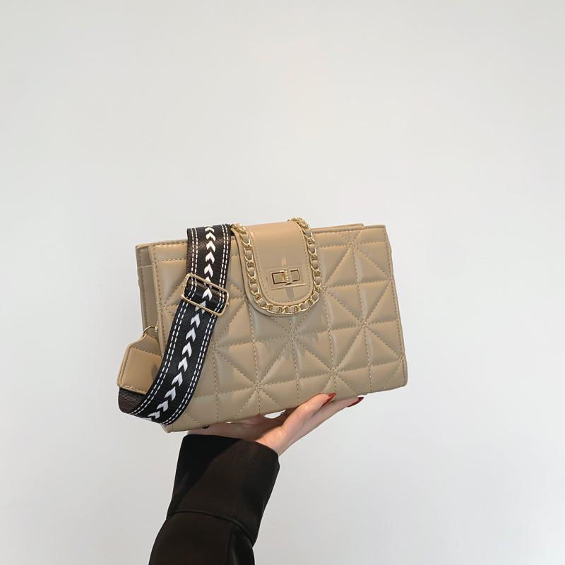 

Stylish 2024 Spring Women s Pu Bag Quilted Pattern Trendy Shoulder Crossbody хакі