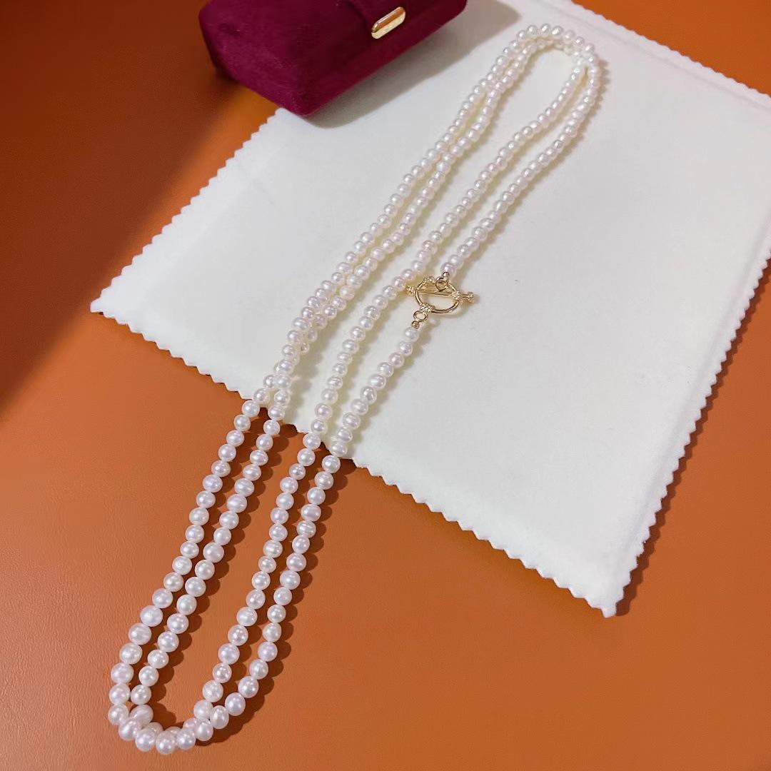 

Versatile 4-5mm Natural Freshwater Pearl Necklace: Near-Round, Strong Luster, Classic Style for Autumn and Winter. 4-5mm