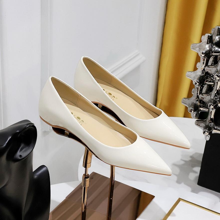 Patent Leather Women Flats Lady Sexy Evening Party Slip On Flat Shoes Women Sharp Pointed Low Heel Shoes Leisure Female Shoes