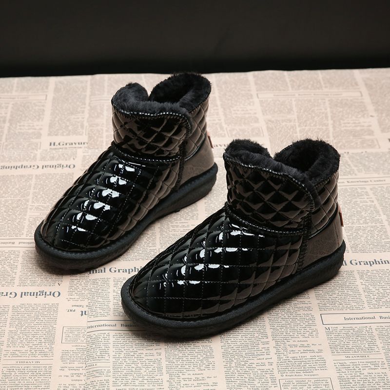 Thick-soled Snow Boots Women's Fur Integrated 2025 New Winter Cotton Boots Piled and Thickened Waterproof and Non-slip Outer Cotton Shoes