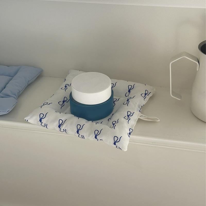 14x14cm Bow Pattern Unique Square Shaped Multi-functional Multiple Styles Heat Resistant Cotton Home Table Decor Accessories
