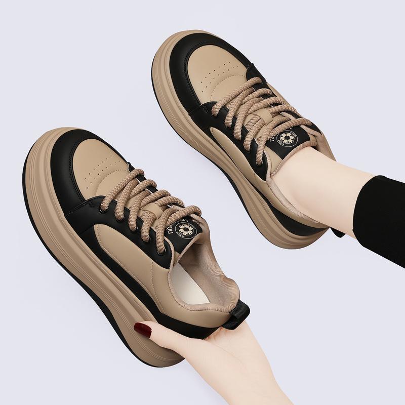 

Internet Celebrity Board FootPairs for Lady SpringSeason BrandNew Retro Thick Sole Height-enhancing and Dissolving Lady FootPairs DailyWear and 37